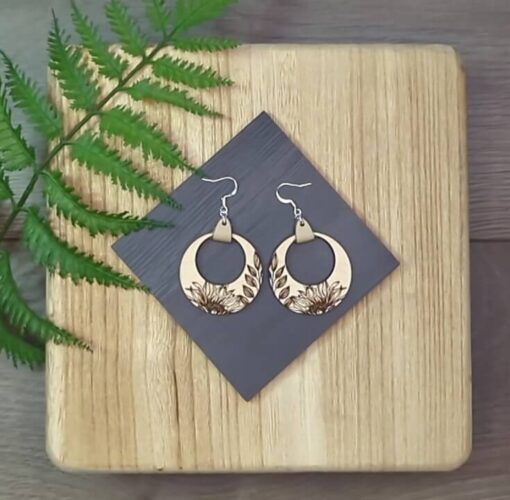 Sunflower wooden engraved Circle Earrings - Image 4