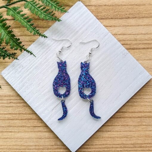 Whimsical Cat Dangle Earrings: Embrace Your Inner Feline Grace with Playful Charm